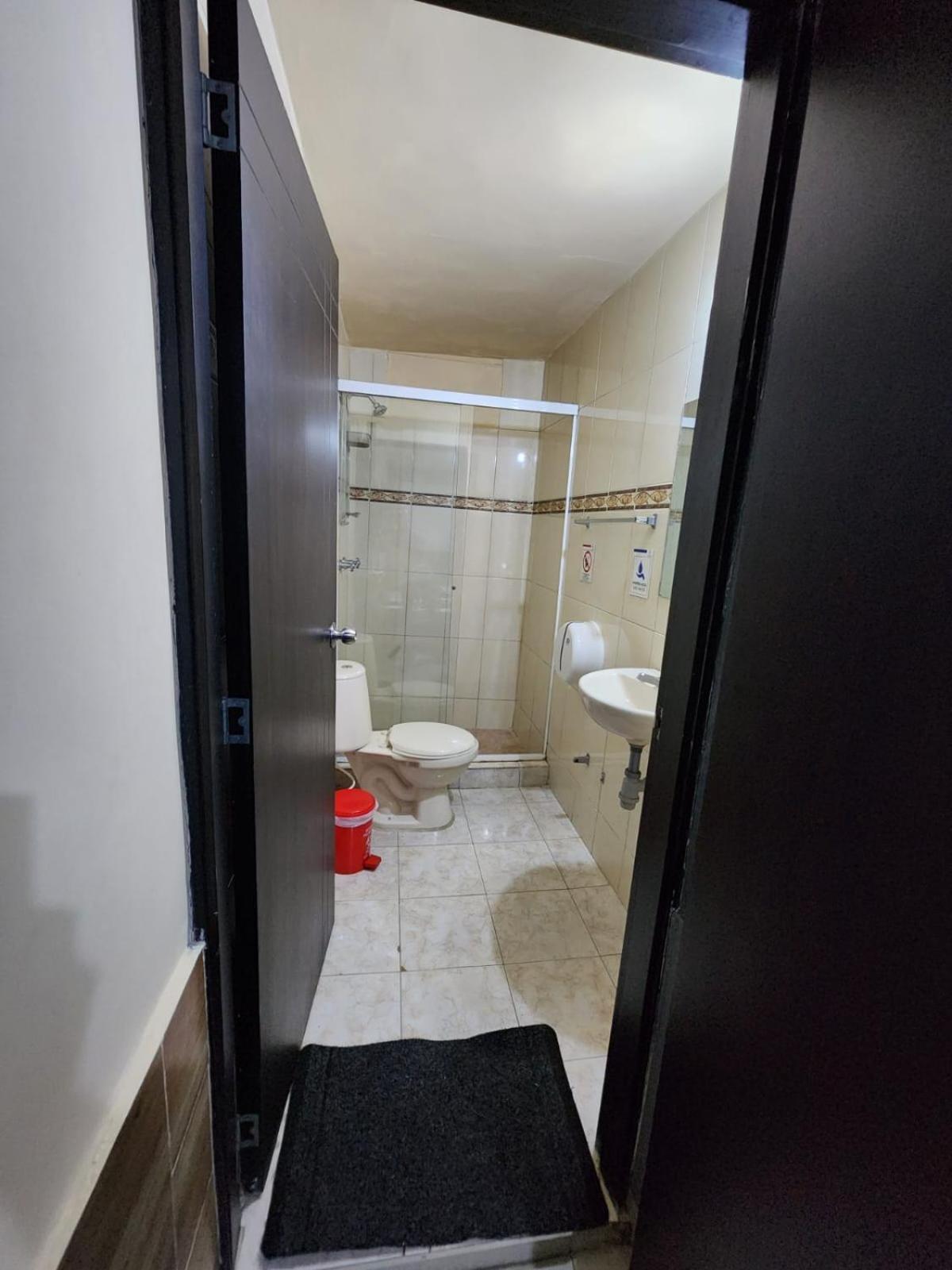 Hotel Medellin Calasanz Luaran gambar