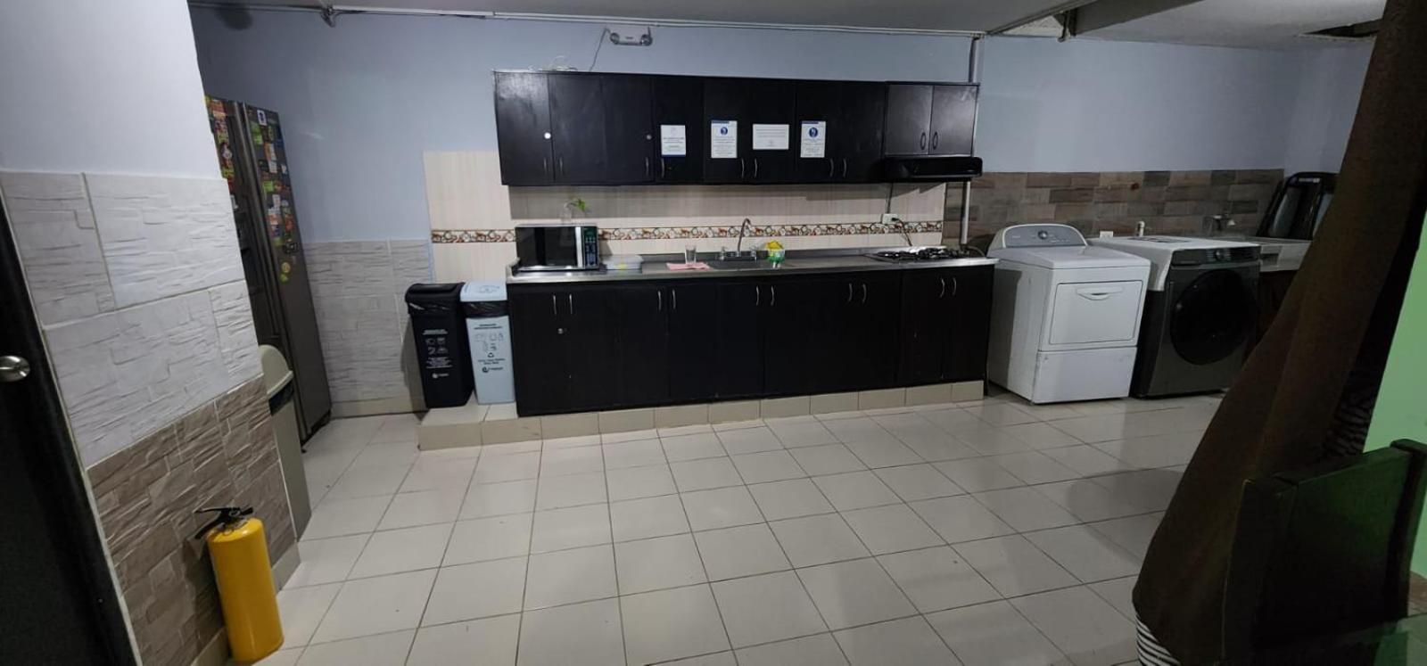 Hotel Medellin Calasanz Luaran gambar