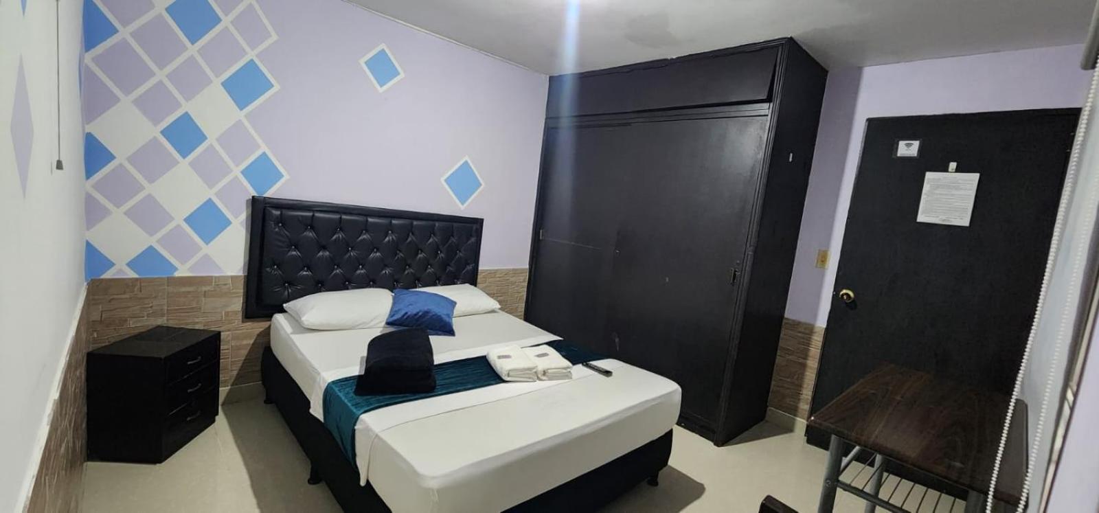 Hotel Medellin Calasanz Luaran gambar
