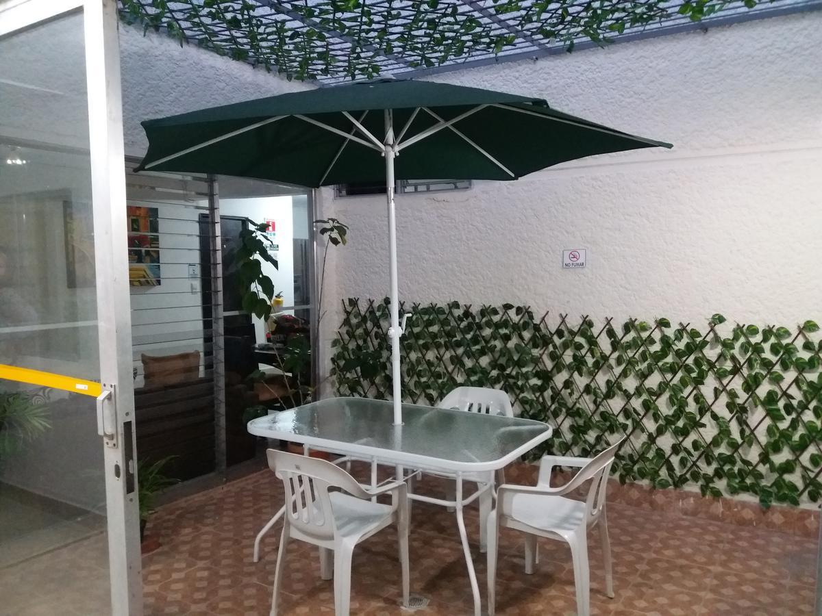 Hotel Medellin Calasanz Luaran gambar