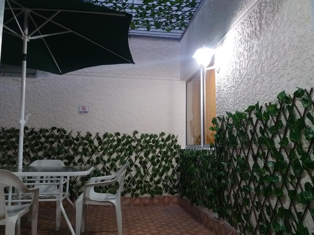 Hotel Medellin Calasanz Luaran gambar